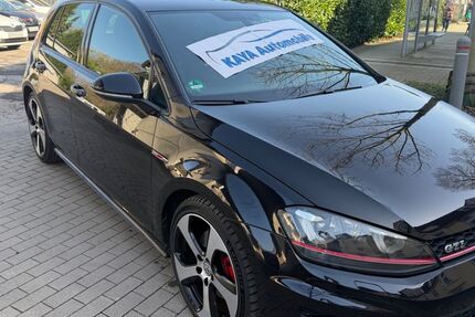 VW Golf 143.800 km 16.490 &euro; Essen 45359