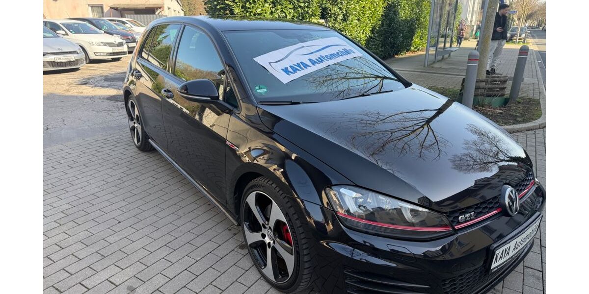 VW Golf 143.800 km 16.490 &euro; Essen 45359
