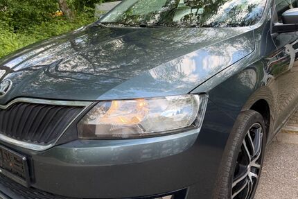 Skoda Rapid 155.702 km 4.950 &euro; Essen 45276