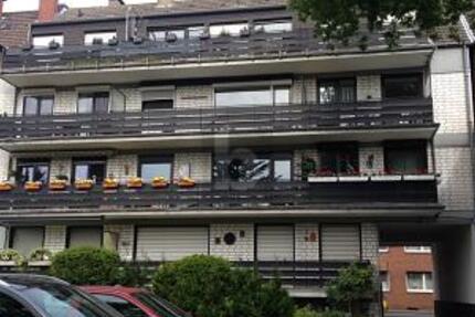 ATTRAKTIVE ANLAGE MIT BALKON 3 zimmer