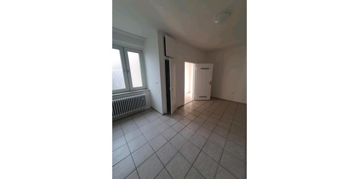 Dachgeschoßwohnung Gelsenkirchen - 2 Zimmer, 98 m&sup2;, 129.000&euro; | Angebot:25832405