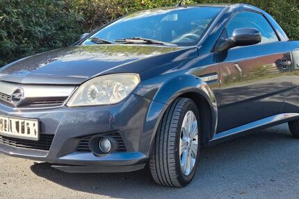 Opel Tigra 84.000 km 2.900 &euro; Oberhausen 46145