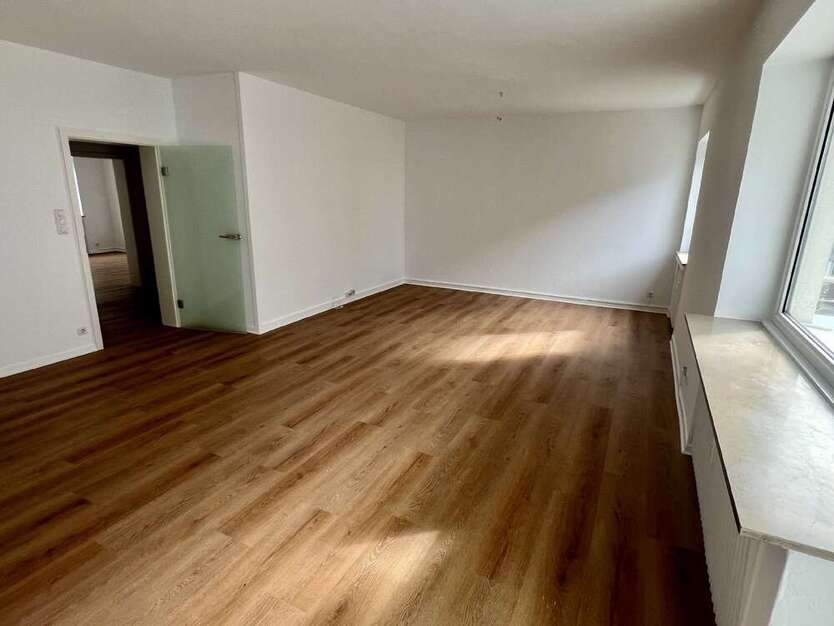 Wohnung zum Mieten in Düsseldorf 1.575 € 84 m²
