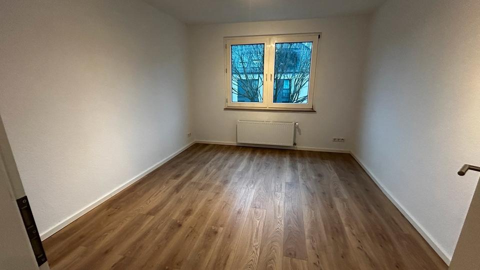 Etagenwohnung Essen Stadtbezirk III - 2.5 Zimmer, 55 m&sup2;, 135.000&euro; | Angebot:25280114