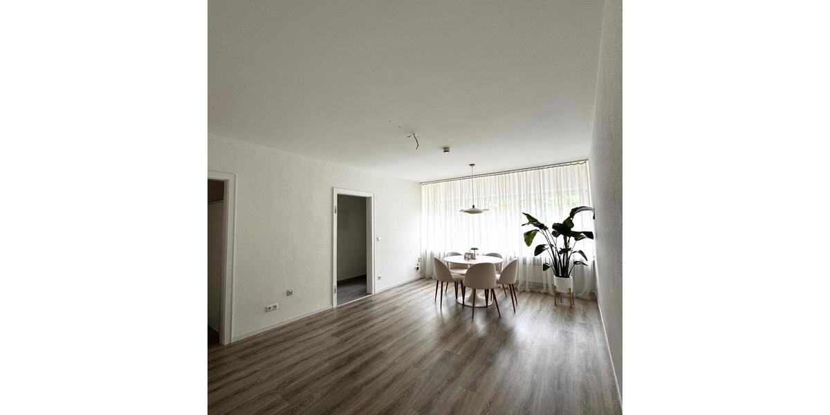 Etagenwohnung Essen Stadtbezirk III - 3 Zimmer, 62 m&sup2;, 570&euro; | Angebot:26679369