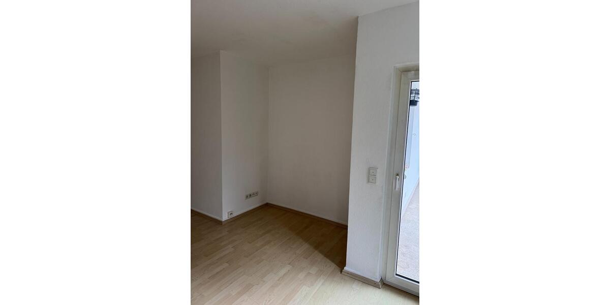 Erdgeschoßwohnung Düsseldorf Stadtbezirk 5 - 1 Zimmer, 49 m&sup2;, 219.000&euro; | Angebot:24870491