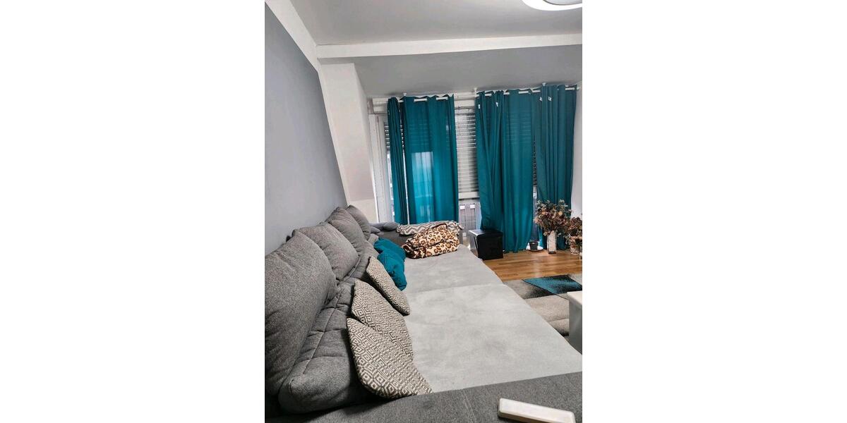Dachgeschoßwohnung Duisburg Duisburg-Mitte - 8 Zimmer, 164 m&sup2;, 265.000&euro; | Angebot:27167080