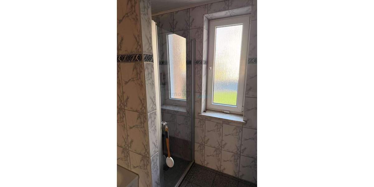 Familienfreundliches Zweifamilienhaus mit Zukunftsperspektive im aufstrebenden Gelsenkirchen-Schalke zimmer