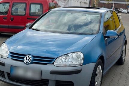 VW Golf 157.000 km 1.400 &euro; Herten 45699