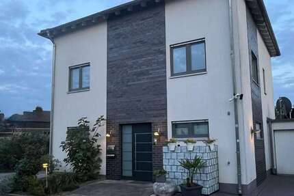 Haus zum Kaufen in Herne 999.000 € 178.6 m² 8 zimmer