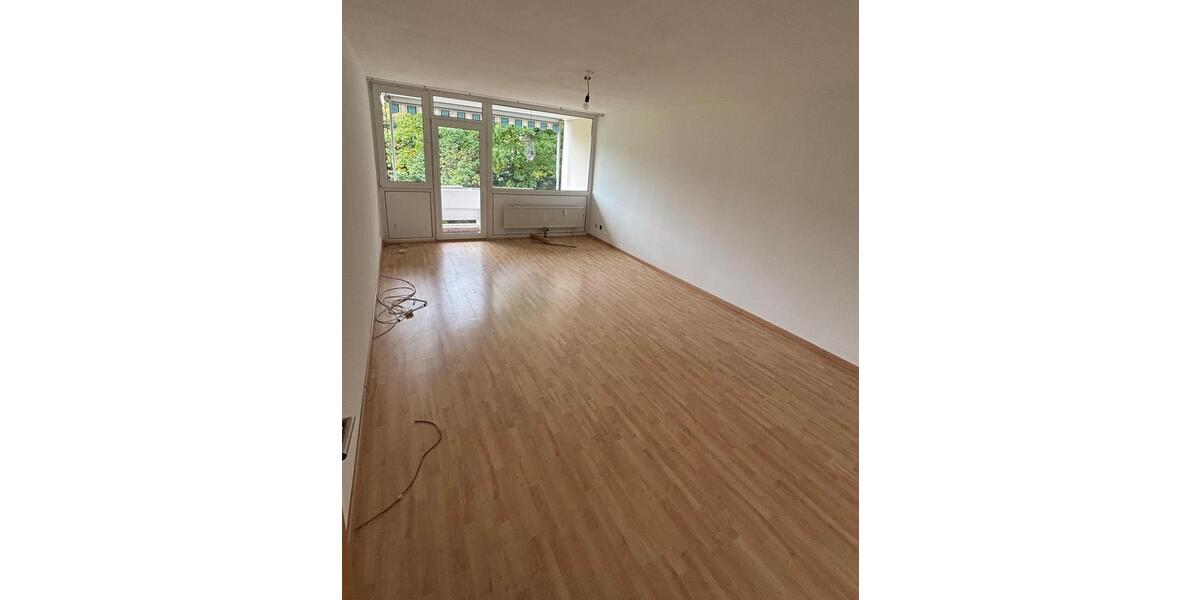 Etagenwohnung Erkrath - 3 Zimmer, 89 m&sup2;, 3.500&euro; | Angebot:26414750