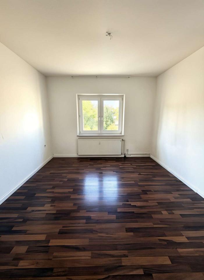 Charmante 2-Zimmer-Wohnung mit ca. 50 m² in Witten – Einzugsbereit nach Renovierung zimmer