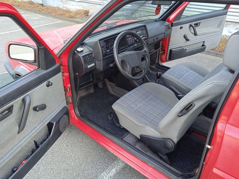 VW Golf II 170.000 km 3.300 € Wuppertal 42275