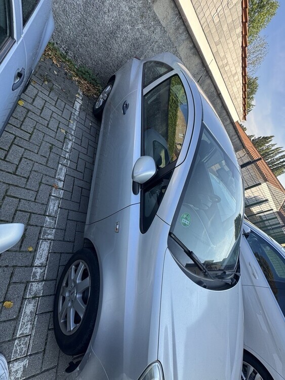 Opel Corsa D 165.000 km 1.050 € Duisburg 47051