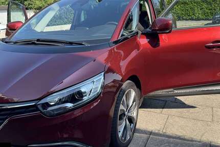 Renault Scenic 61.500 km 9.950 &euro; Erkrath, Fundort des Neanderthalers, Stadt 40699