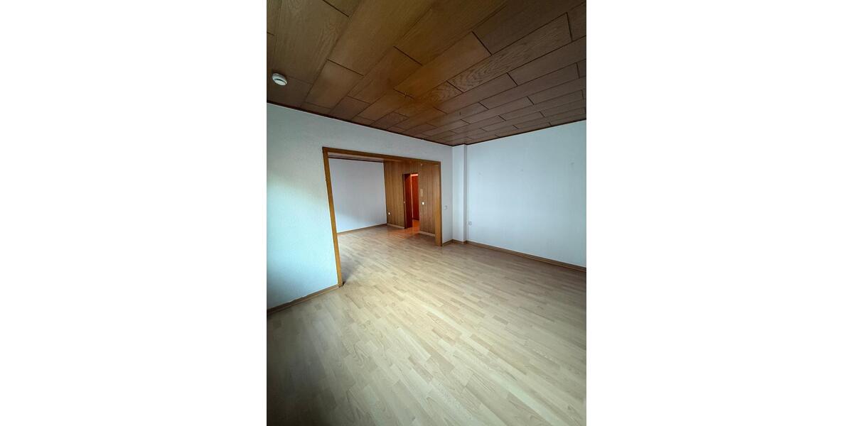 Großzügige 3,5-Zimmer-Wohnung in zentraler Lage von Bochum-Watten 3.5 zimmer