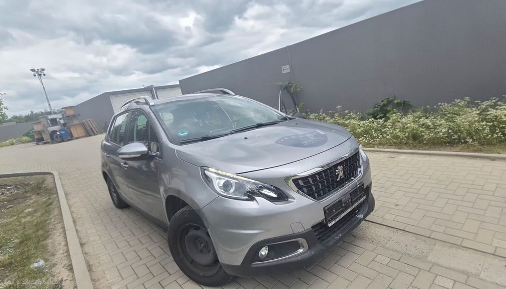 Peugeot 208 100.355 km 5.449 &euro; Schermbeck 46514