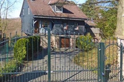 Traumhafte Eigentumswohnung im Stile einer Doppelhaushälfte 2.5 zimmer