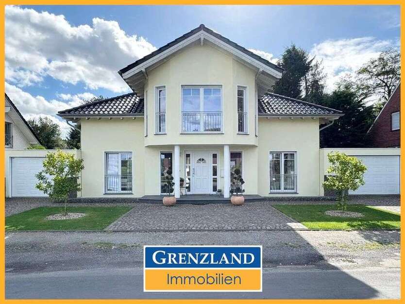 Haus zum Kaufen in Voerde 950.000 € 220 m²