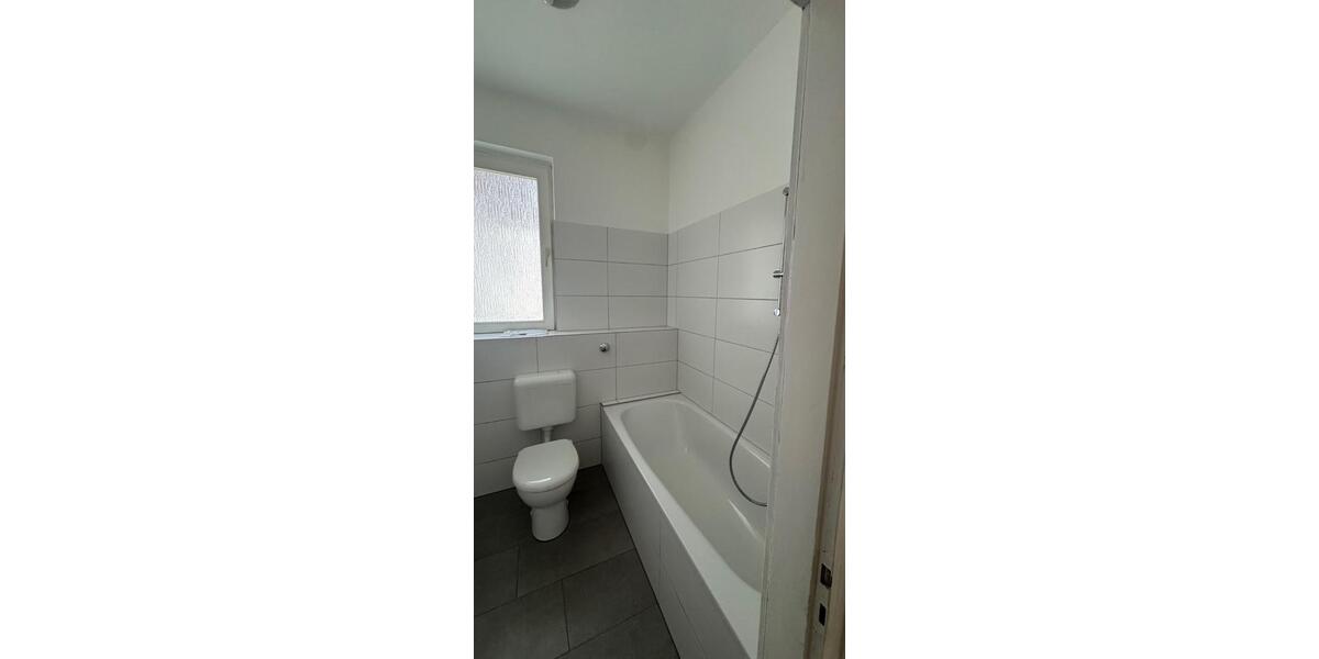 Etagenwohnung Witten - 2 Zimmer, 74 m&sup2;, 556&euro; | Angebot:25805537