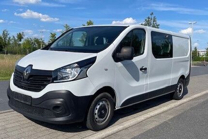 Renault Trafic 128.477 km 9.999 &euro; Essen 45127
