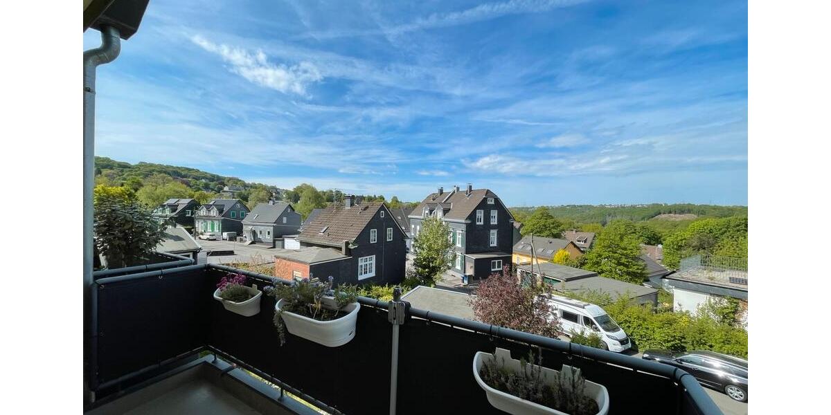 Dachgeschoßwohnung Wuppertal Eckbusch - 2 Zimmer, 60 m&sup2;, 534&euro; | Angebot:26221252
