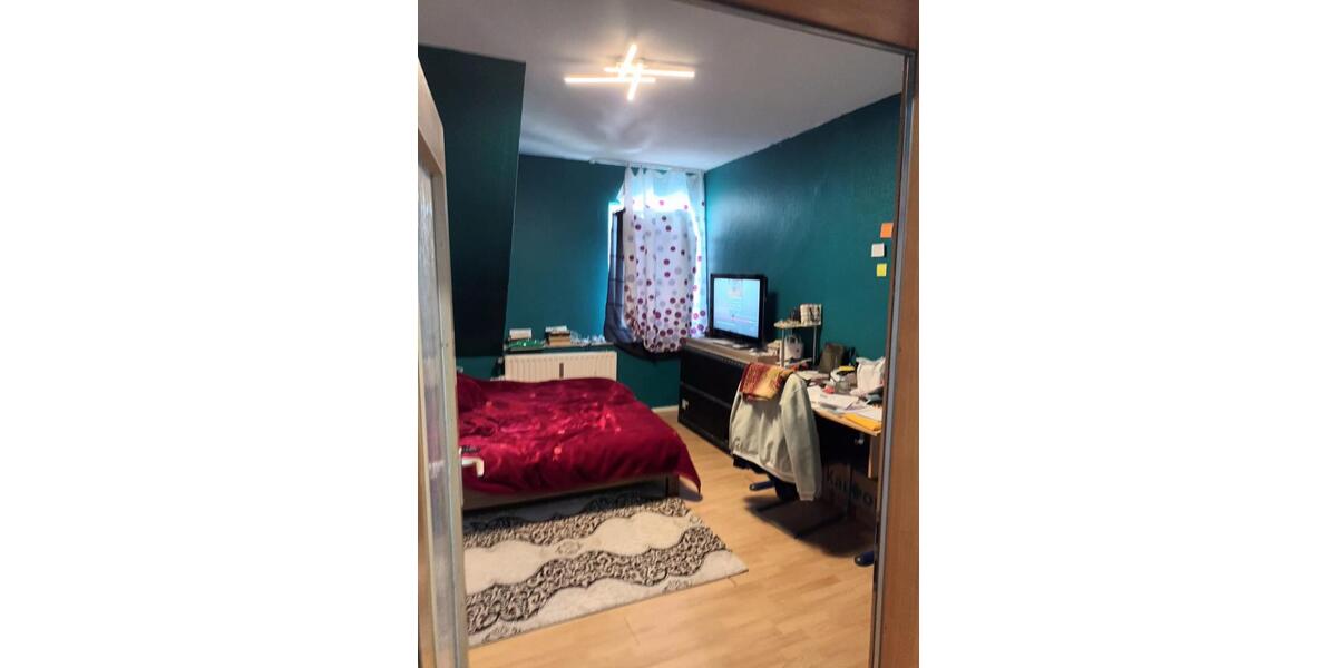 Dachgeschoßwohnung Herne Sodingen - 2.5 Zimmer, 46 m&sup2;, 55.000&euro; | Angebot:24737087