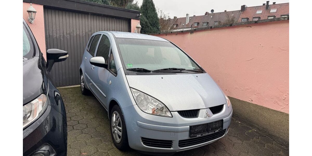 Mitsubishi Colt 128.000 km 2.000 &euro; Essen 45143