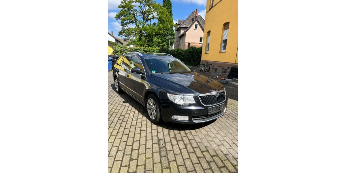 Skoda Superb 300.000 km 2.250 &euro; Essen 45329