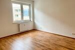 Frisch sanierte Wohnung mit Balkon! 3 zimmer