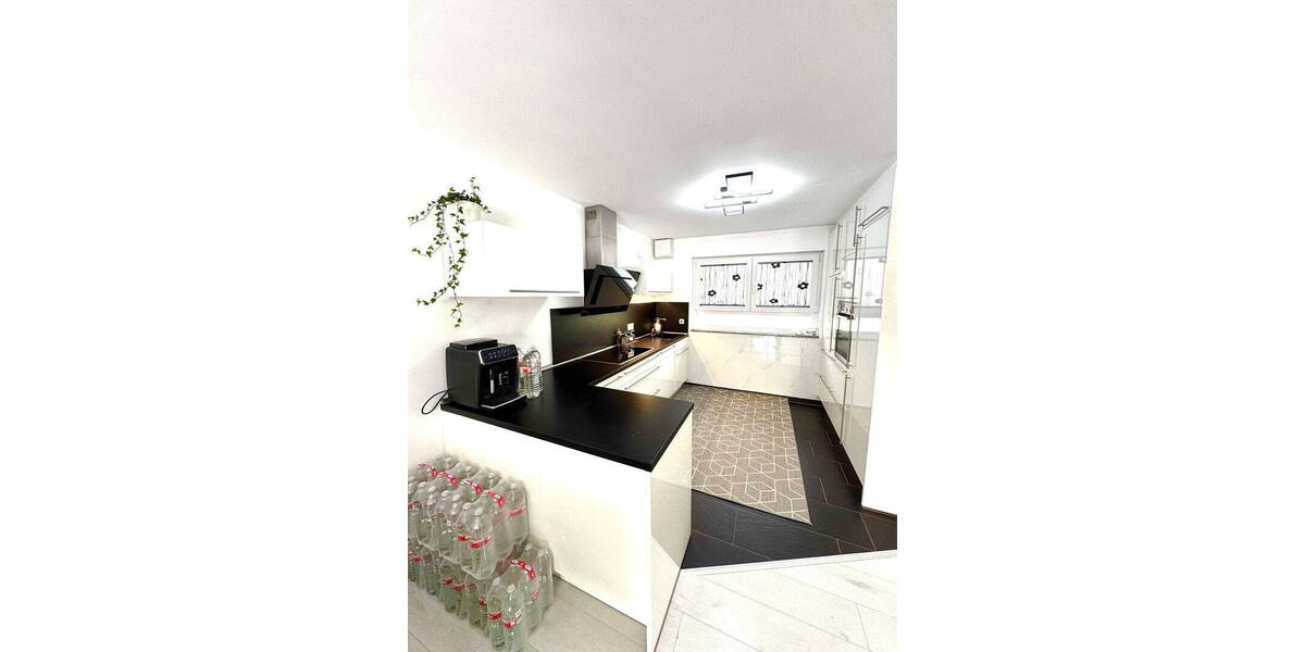 Reihenmittelhaus Essen Altendorf - 6 Zimmer, 144 m&sup2;, 589.000&euro; | Angebot:26027969