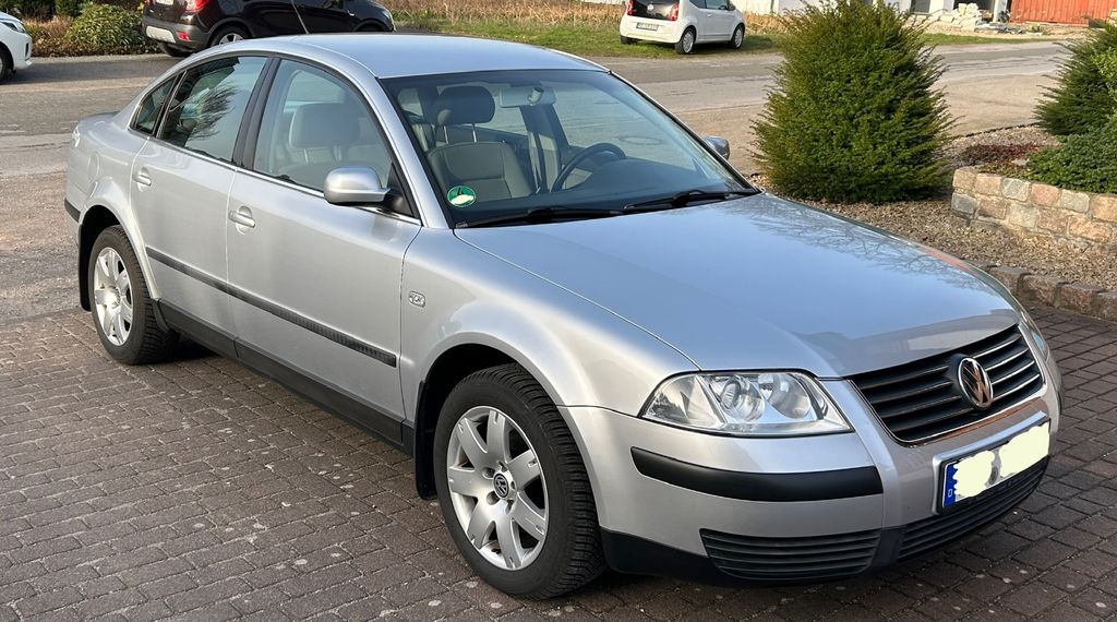 VW Passat 105.690 km 3.399 &euro; Dorsten 46286