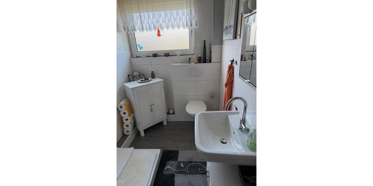 Etagenwohnung Duisburg Rheinhausen - 2.5 Zimmer, 50 m&sup2;, 119.000&euro; | Angebot:27499337