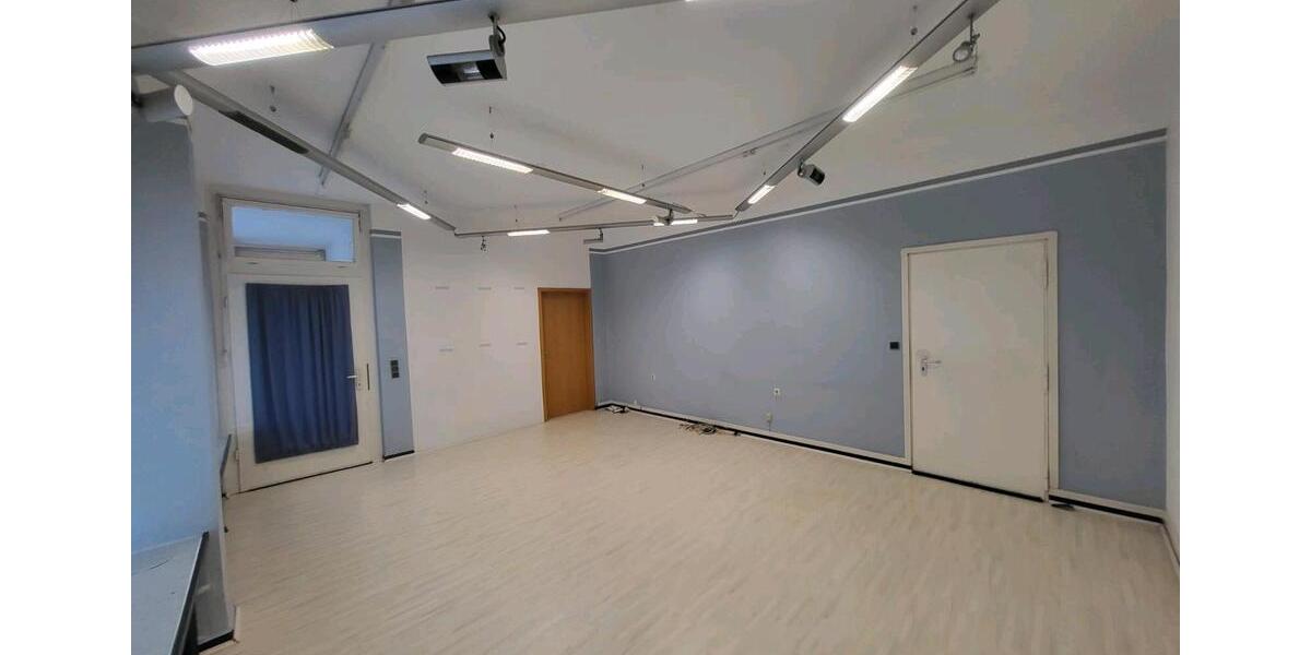 Attraktiver Geschäftsraum in Witten ab sofort zimmer