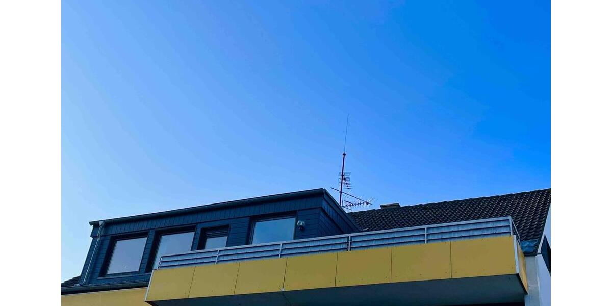 Dachgeschoßwohnung Mülheim an der Ruhr Broich - 3.5 Zimmer, 70 m&sup2;, 216.000&euro; | Angebot:27083468