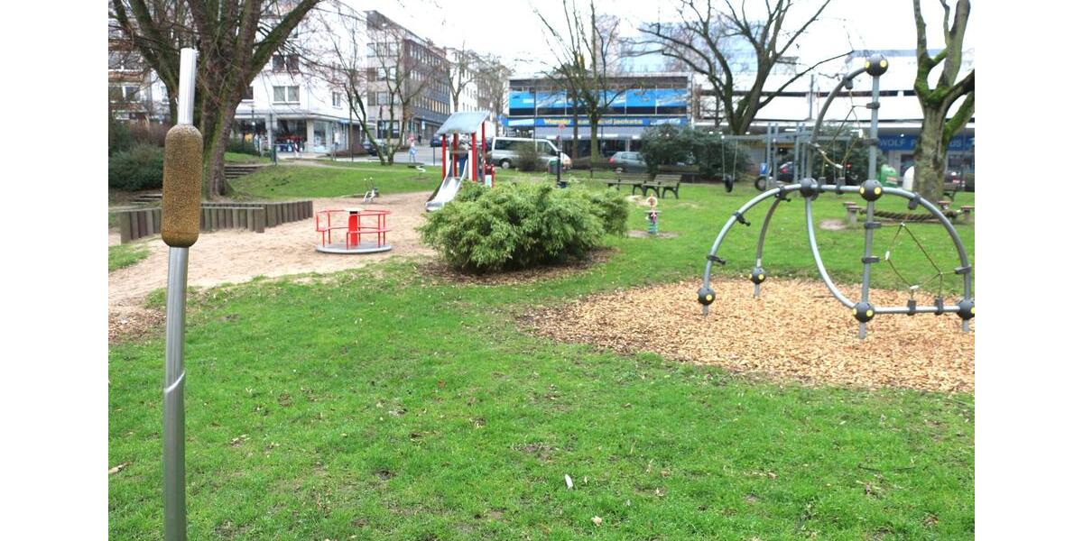 Helle möblierte Wohnung mit Einbauküche Uni und Limbecker Platz 2 zimmer