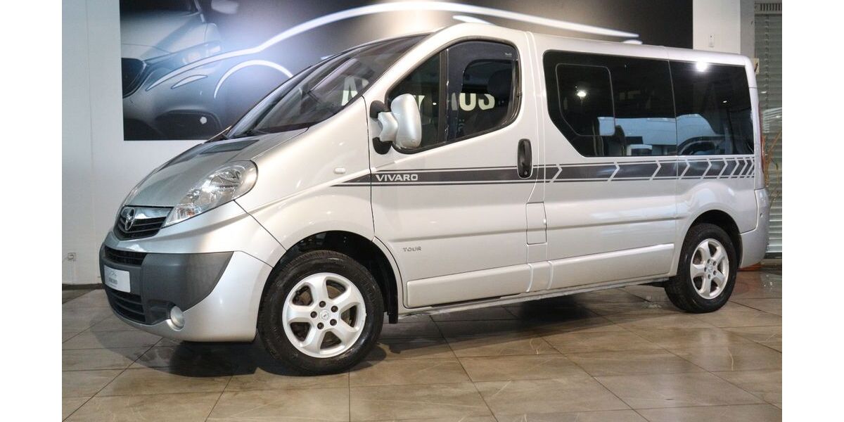 Opel Vivaro 209.998 km 8.200 &euro; Ratingen 40880