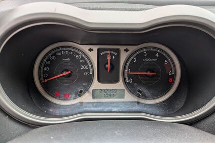 Nissan Note 345.000 km 990 &euro; Oberhausen 46149