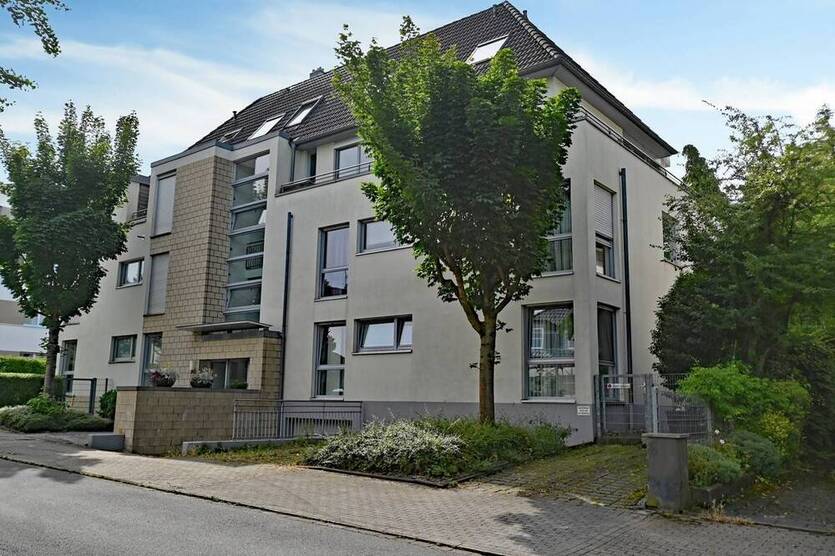 Limited Edition! Komfortable, ganz helle Penthouse-Wohnung in Bredeneyer Toplage