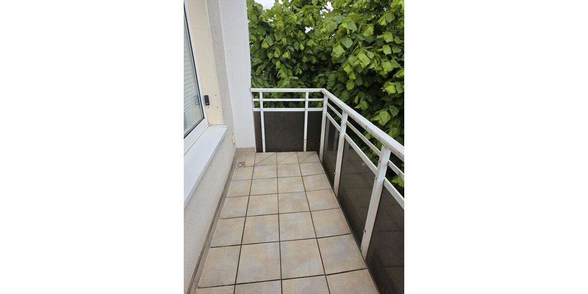 Etagenwohnung Essen Stadtbezirk VIII - 1 Zimmer, 40 m&sup2;, 480&euro; | Angebot:26629581