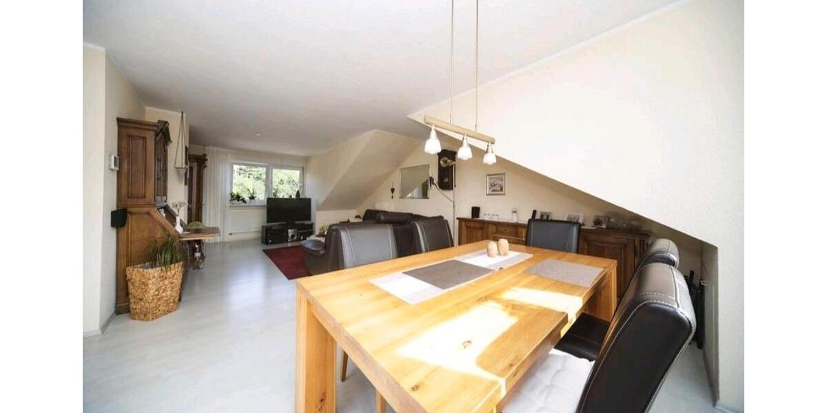 Eigentumswohnung auf Erbpachtgrundstück 3.5 zimmer