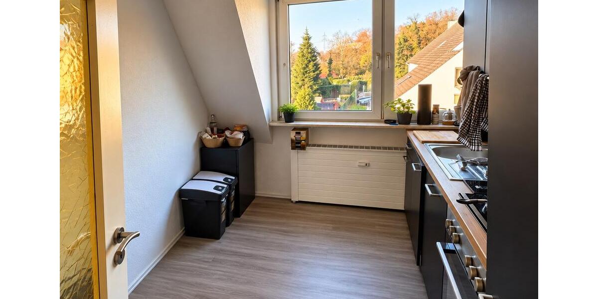 Dachgeschoßwohnung Castrop-Rauxel Becklem - 3 Zimmer, 70 m&sup2;, 166.000&euro; | Angebot:27482314