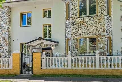 Haus Recklinghausen Hillerheide - 11 Zimmer, 471 m&sup2;, 600.000&euro; | Angebot:27503167