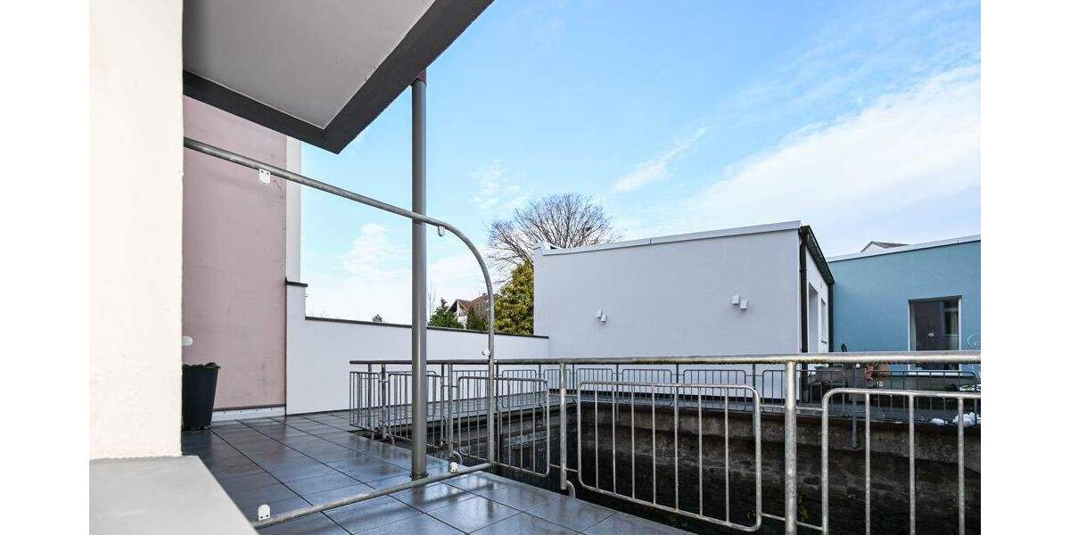 Frisch sanierte Zwei-Zimmer-Wohnung mit großem Balkon in ruhiger Innenstadtlage von Hattingen 2 zimmer