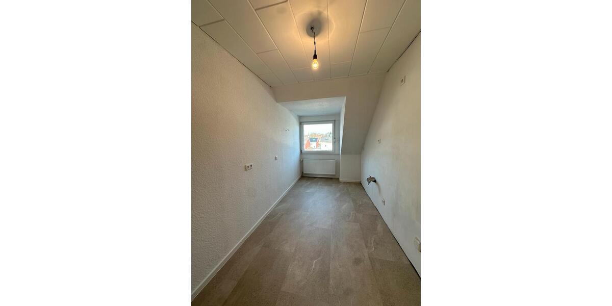 Dachgeschoßwohnung Recklinghausen König Ludwig - 3 Zimmer, 72 m&sup2;, 99.000&euro; | Angebot:25841468