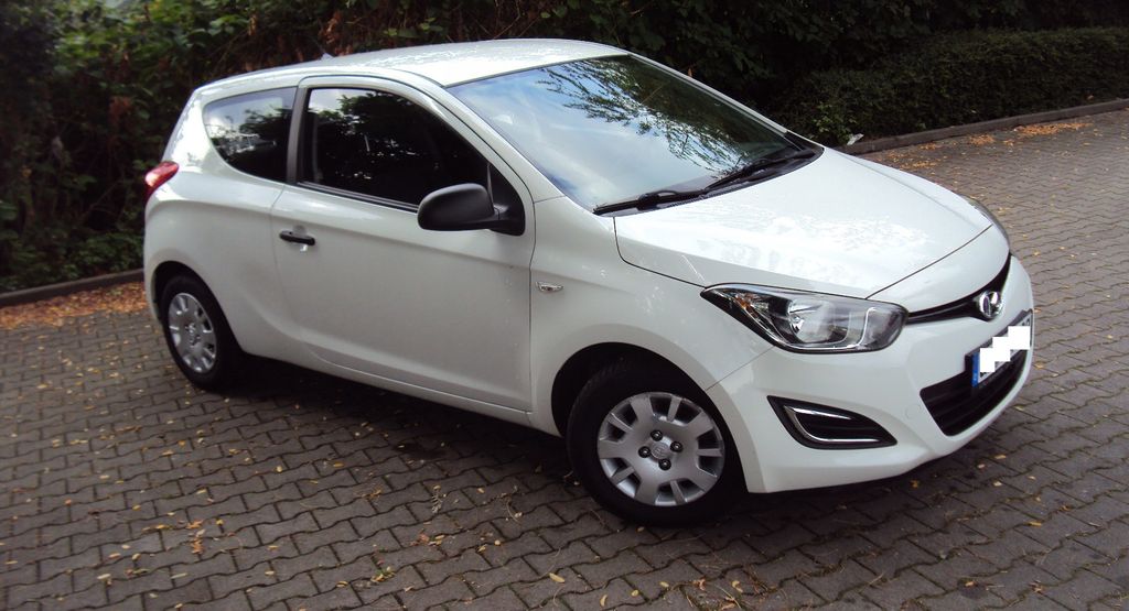 Hyundai i20 94.000 km 3.999 &euro; Herne 44629