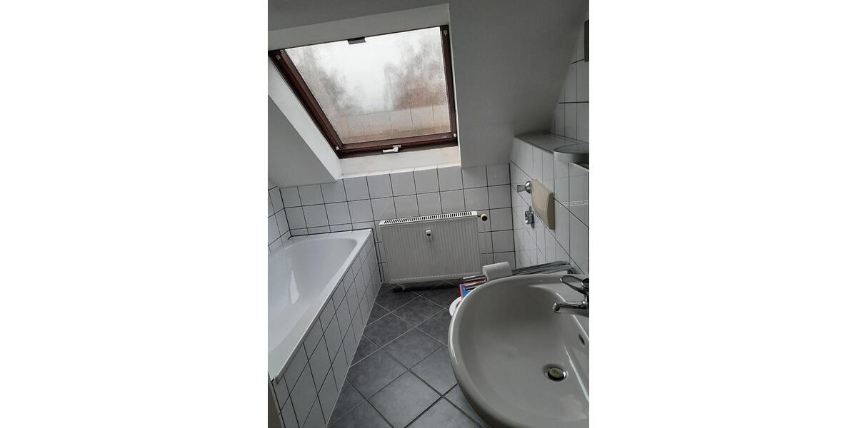 Dachgeschoßwohnung Marl Alt-Marl - 2.5 Zimmer, 63 m&sup2;, 550&euro; | Angebot:25397365