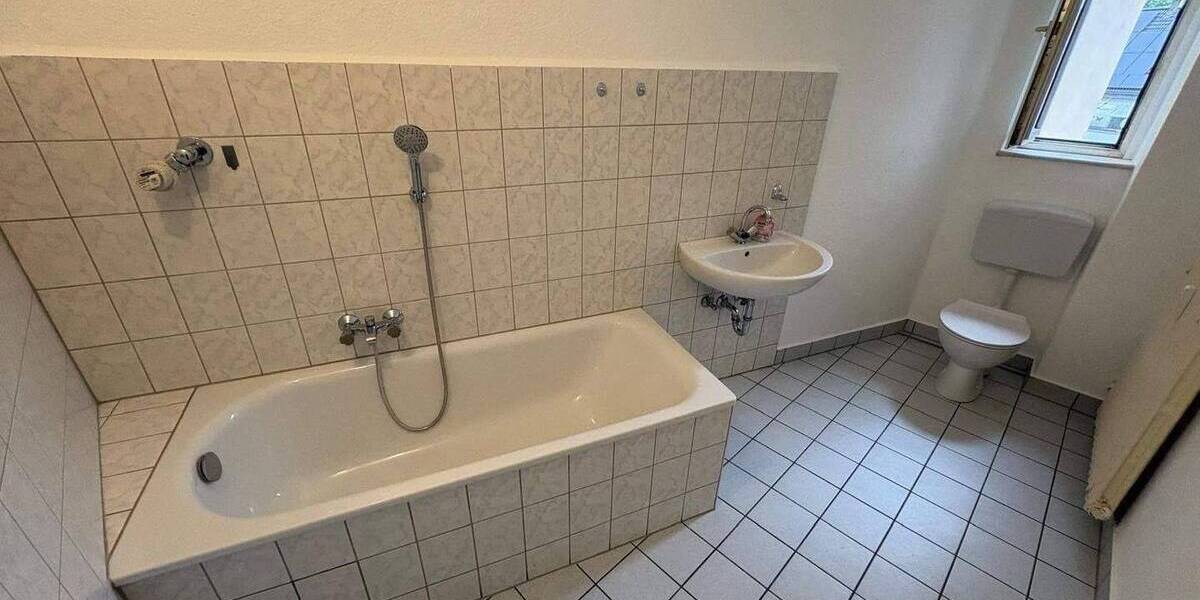 Etagenwohnung Duisburg Alt-Hamborn - 2 Zimmer, 62 m&sup2;, 450&euro; | Angebot:26929492