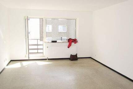 Kleine Singlewohnung mit Balkon! 1 zimmer