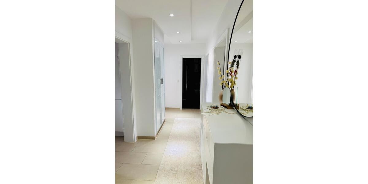 Familienfreundlich & modern - sanierte 4-Zimmer-ETW in OB-Lirich zimmer